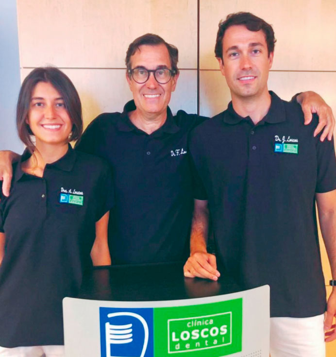 Equipo médico familiar en Clínica Dental en Zaragoza Loscos